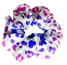 Load image into Gallery viewer, Scrunchies
